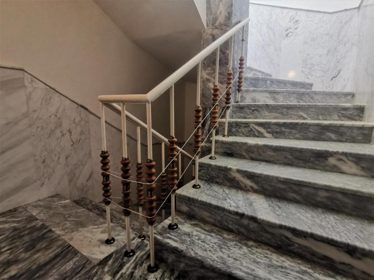 Lazur Seaview Apartment Pomorie Kültér fotó