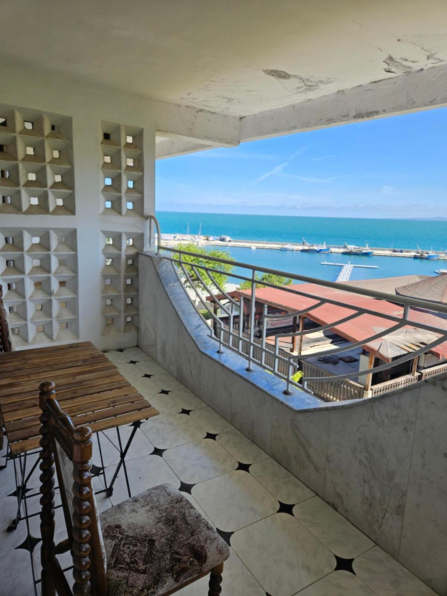 Lazur Seaview Apartment Pomorie Kültér fotó